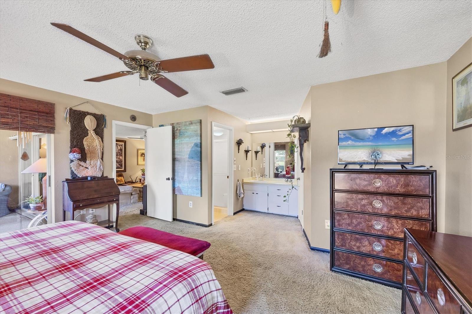 4101 CENTER GATE BLVD #1