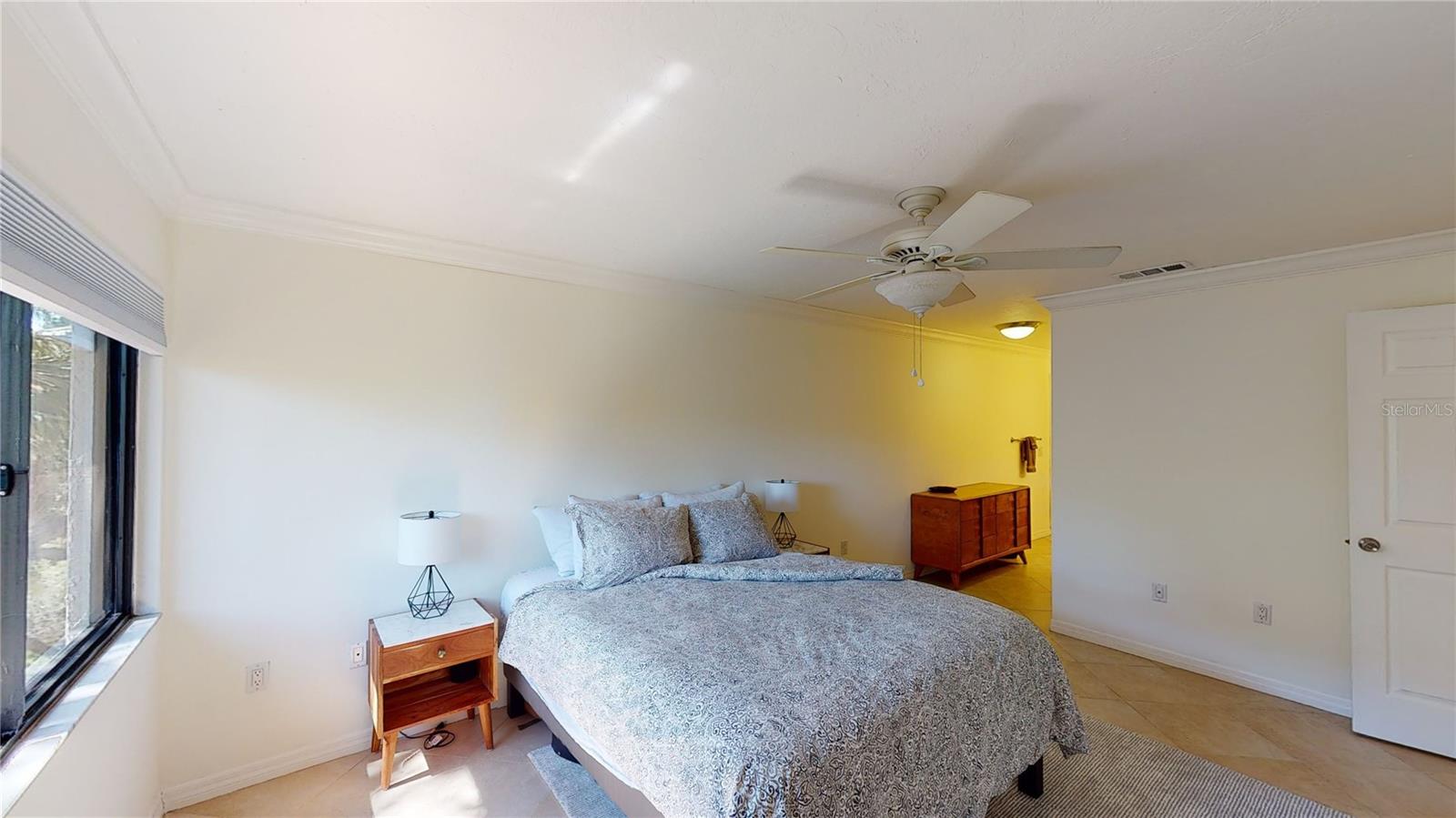 2749 ORCHID OAKS DR #302