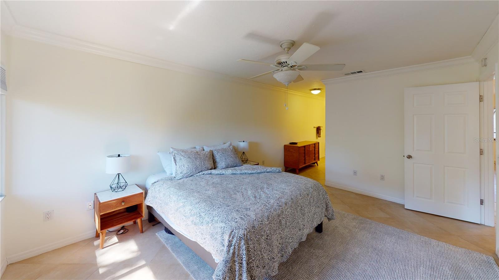 2749 ORCHID OAKS DR #302