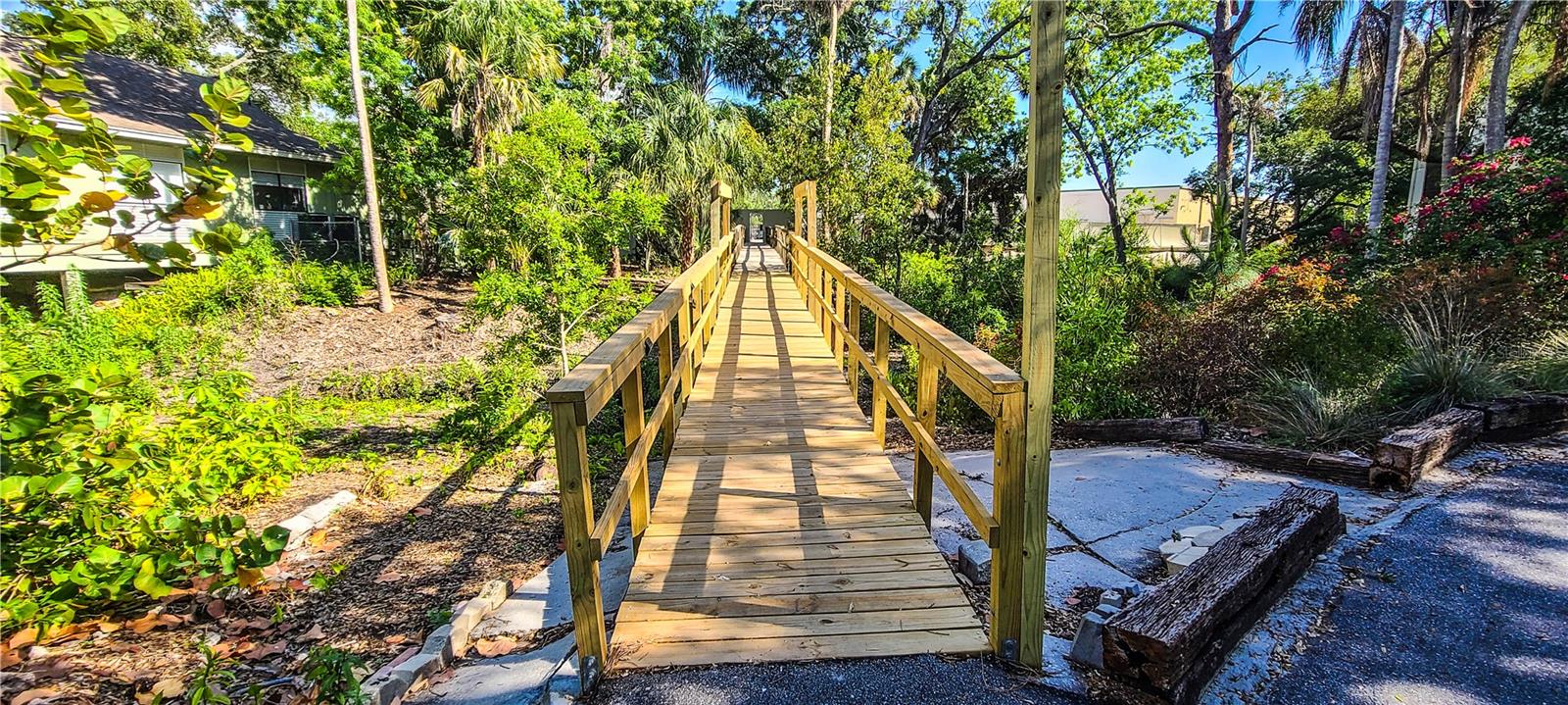 2749 ORCHID OAKS DR #302