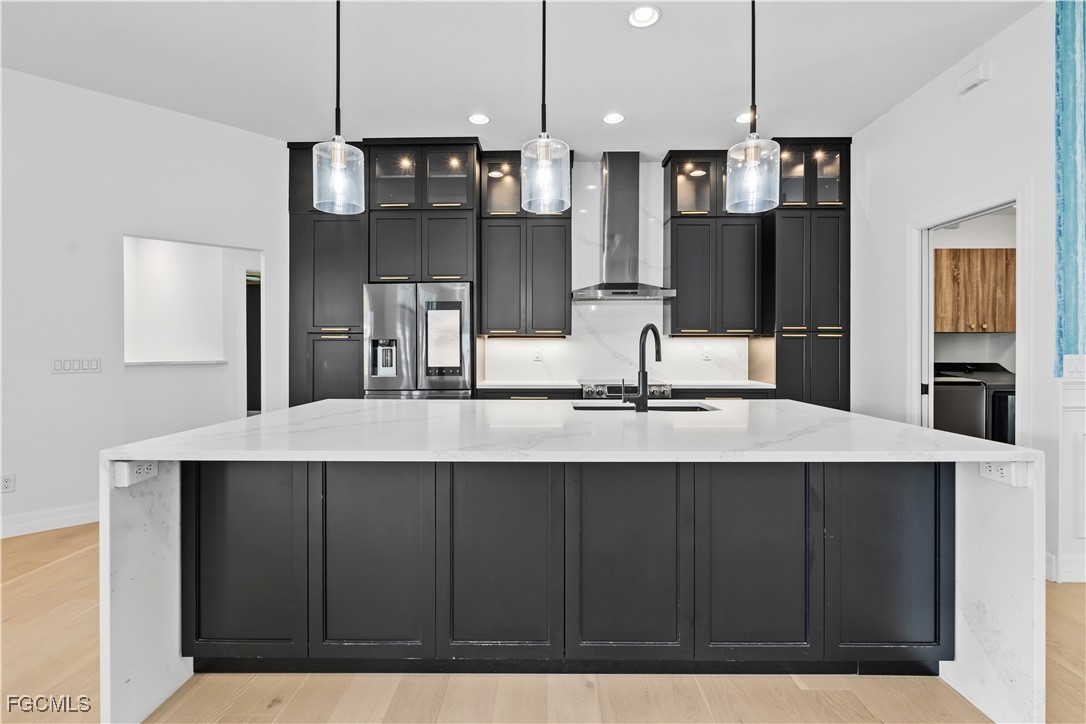 2415 W Price BLVD