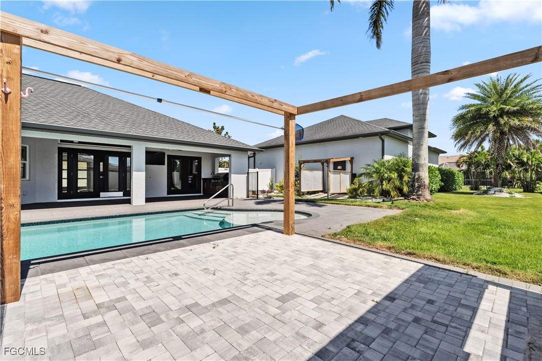 2415 W Price BLVD