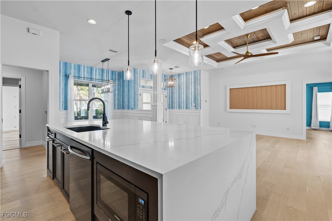 2415 W Price BLVD