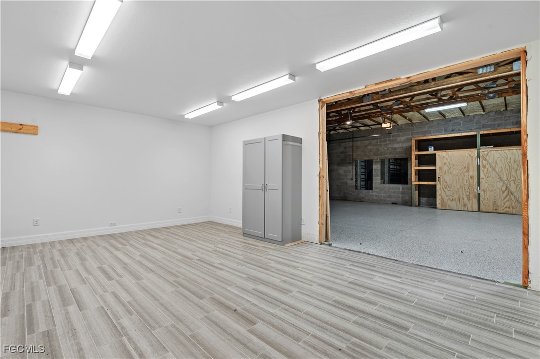 2415 W Price BLVD