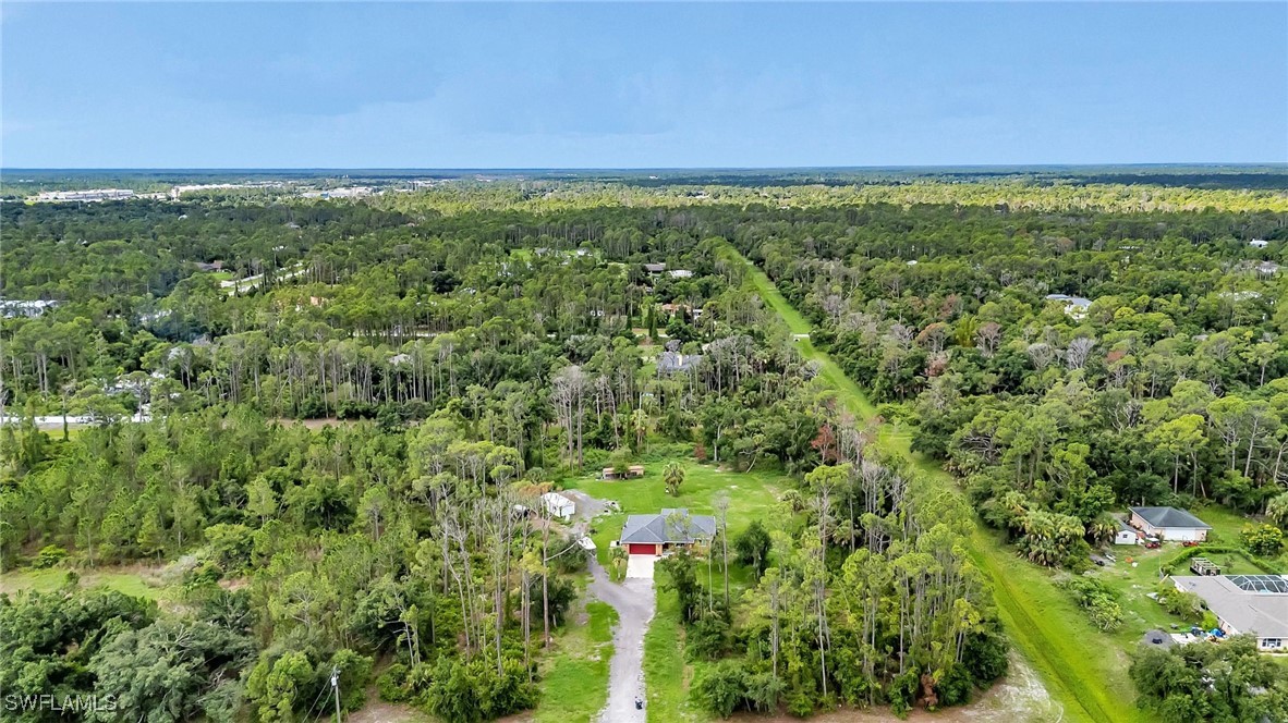 2149 Tropicaire BLVD