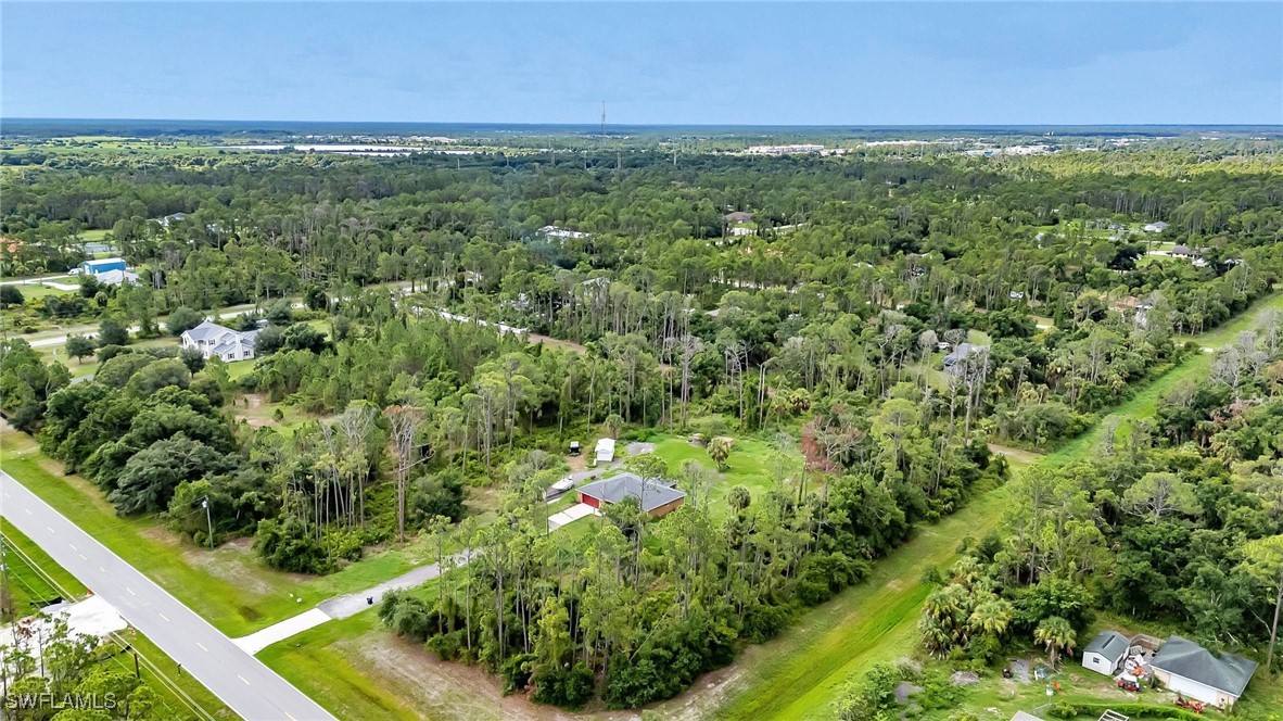 2149 Tropicaire BLVD