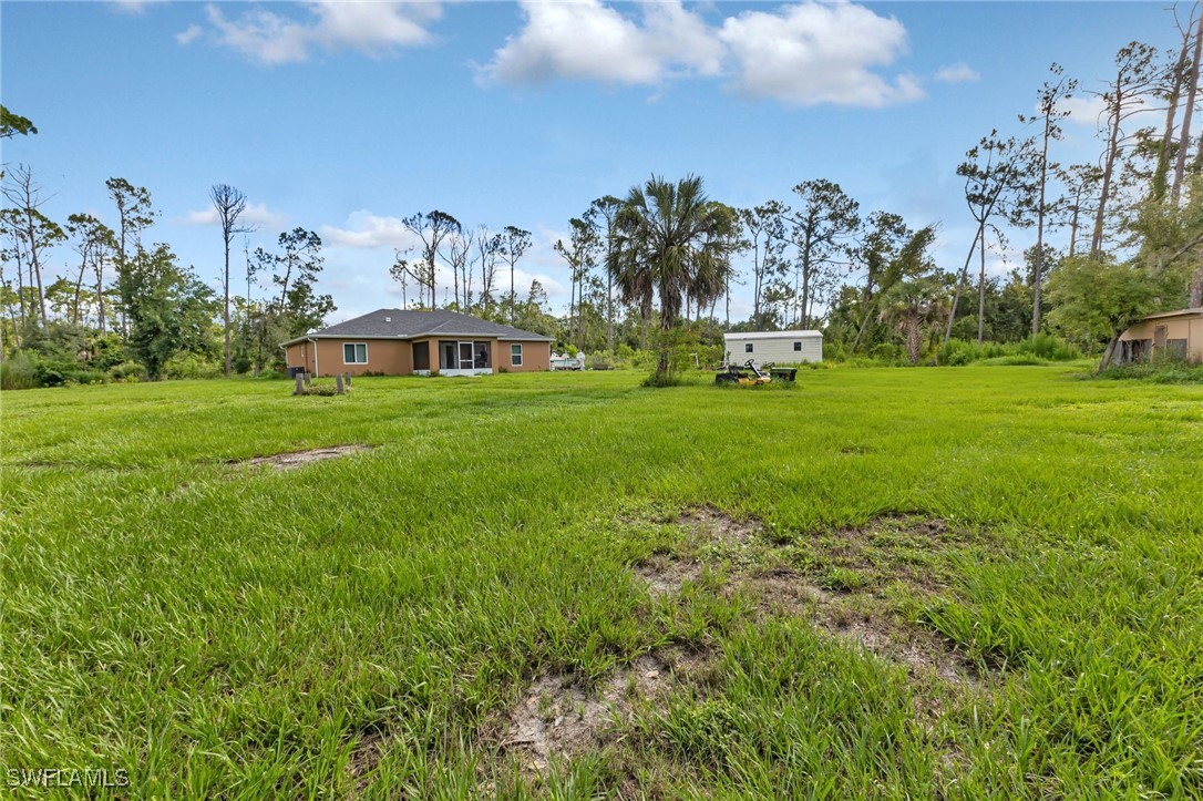 2149 Tropicaire BLVD