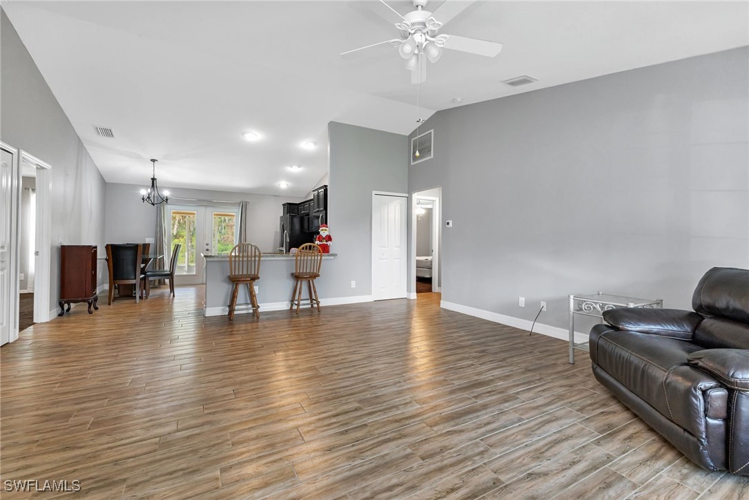 2149 Tropicaire BLVD