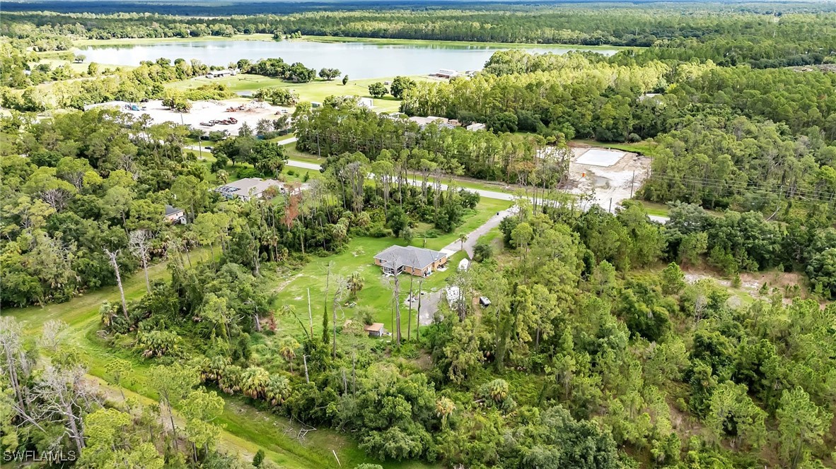 2149 Tropicaire BLVD