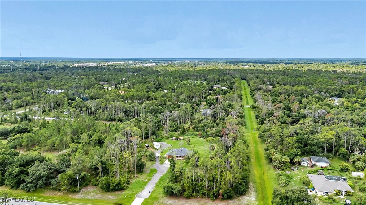 2149 Tropicaire BLVD