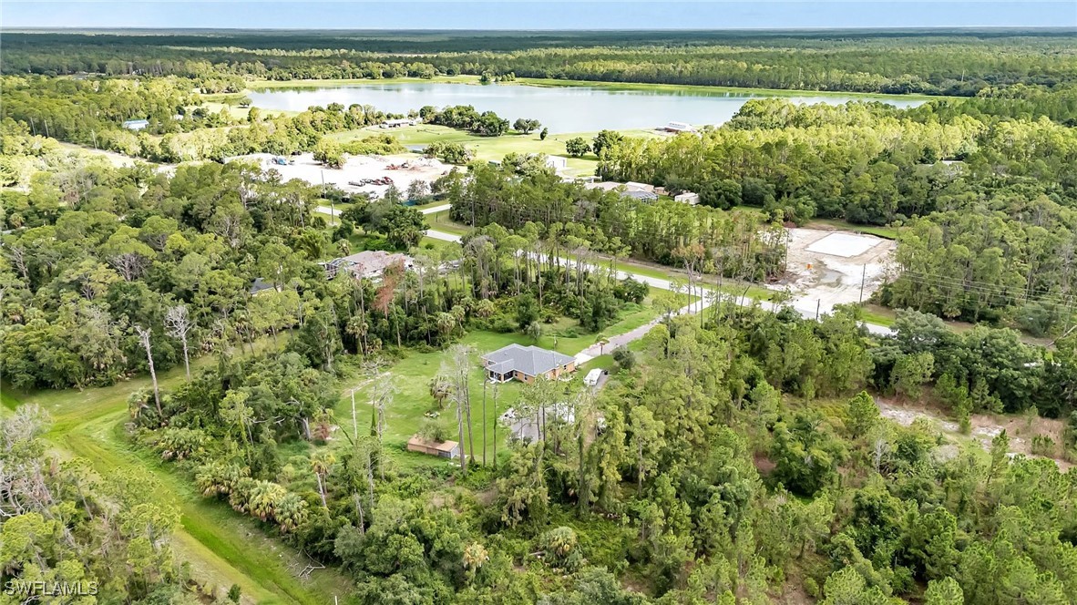 2149 Tropicaire BLVD