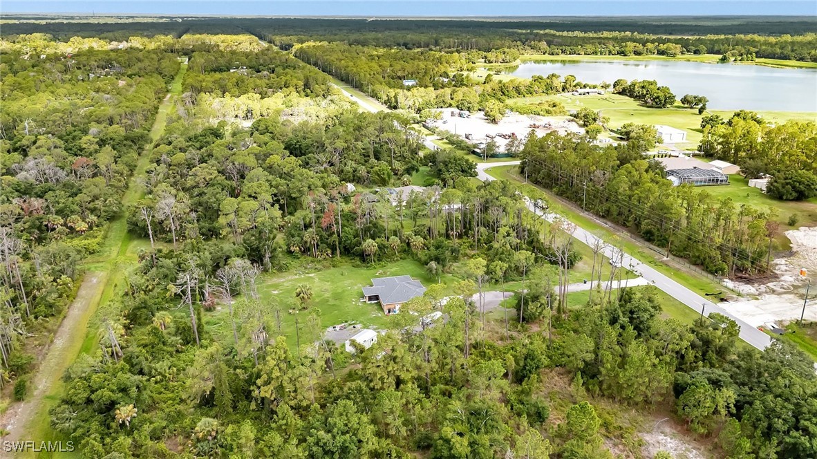 2149 Tropicaire BLVD