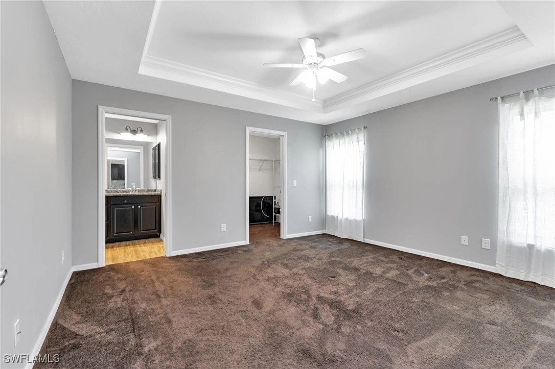 2149 Tropicaire BLVD