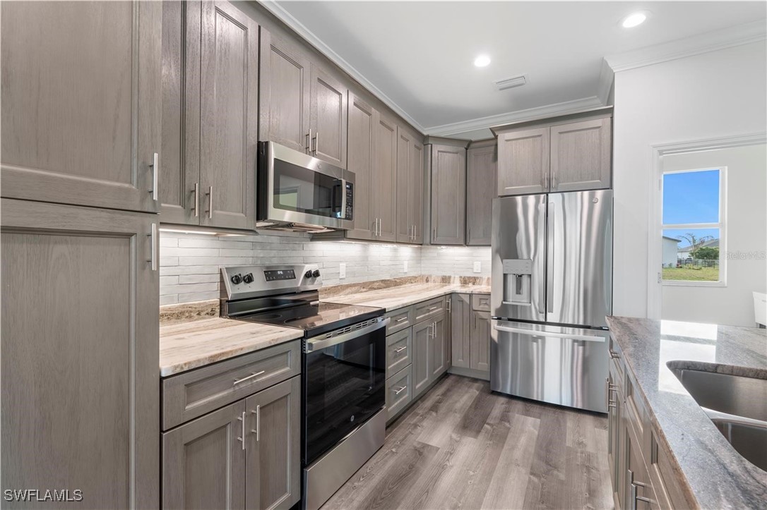 16077 Coruna CT