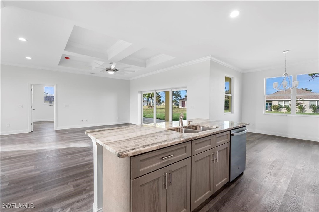 16077 Coruna CT