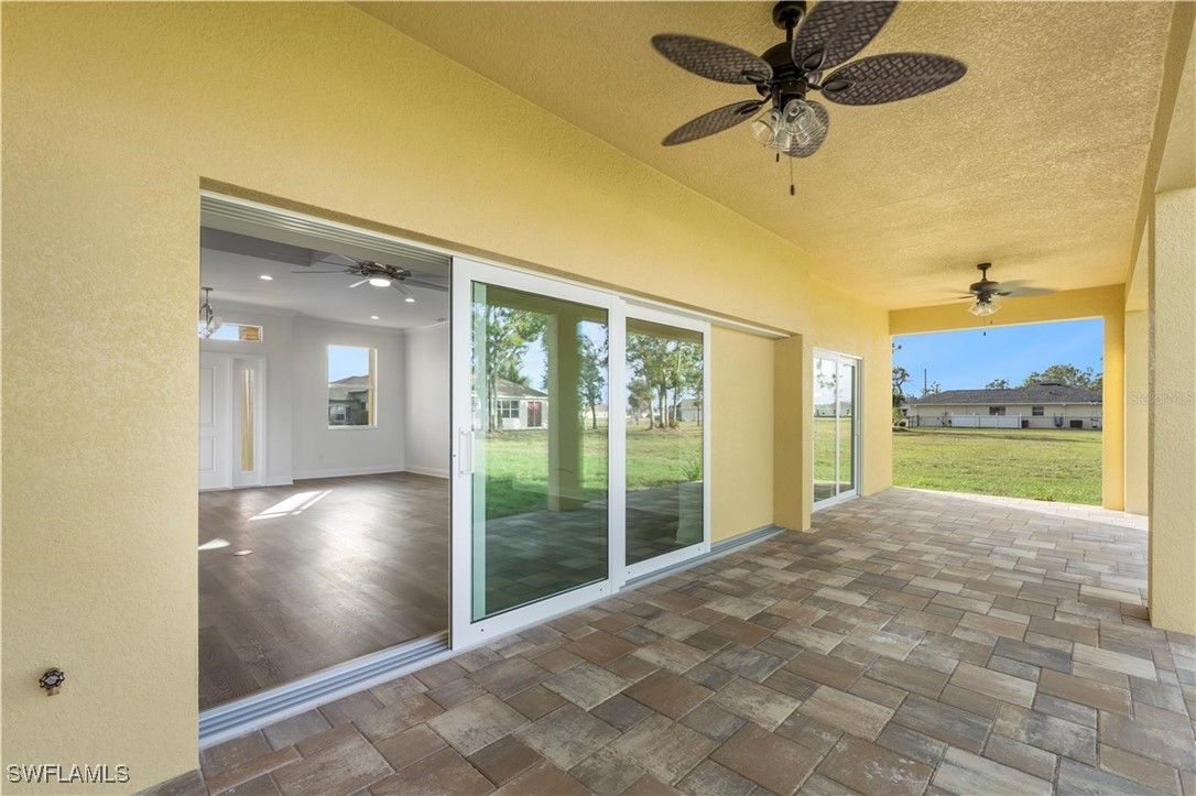 16077 Coruna CT