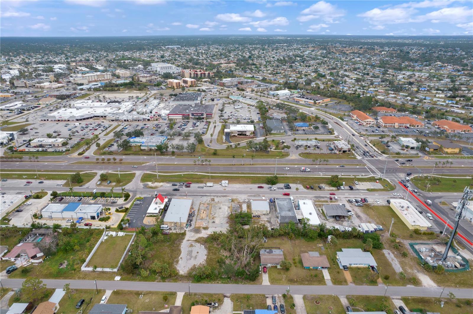3325 TAMIAMI TRL