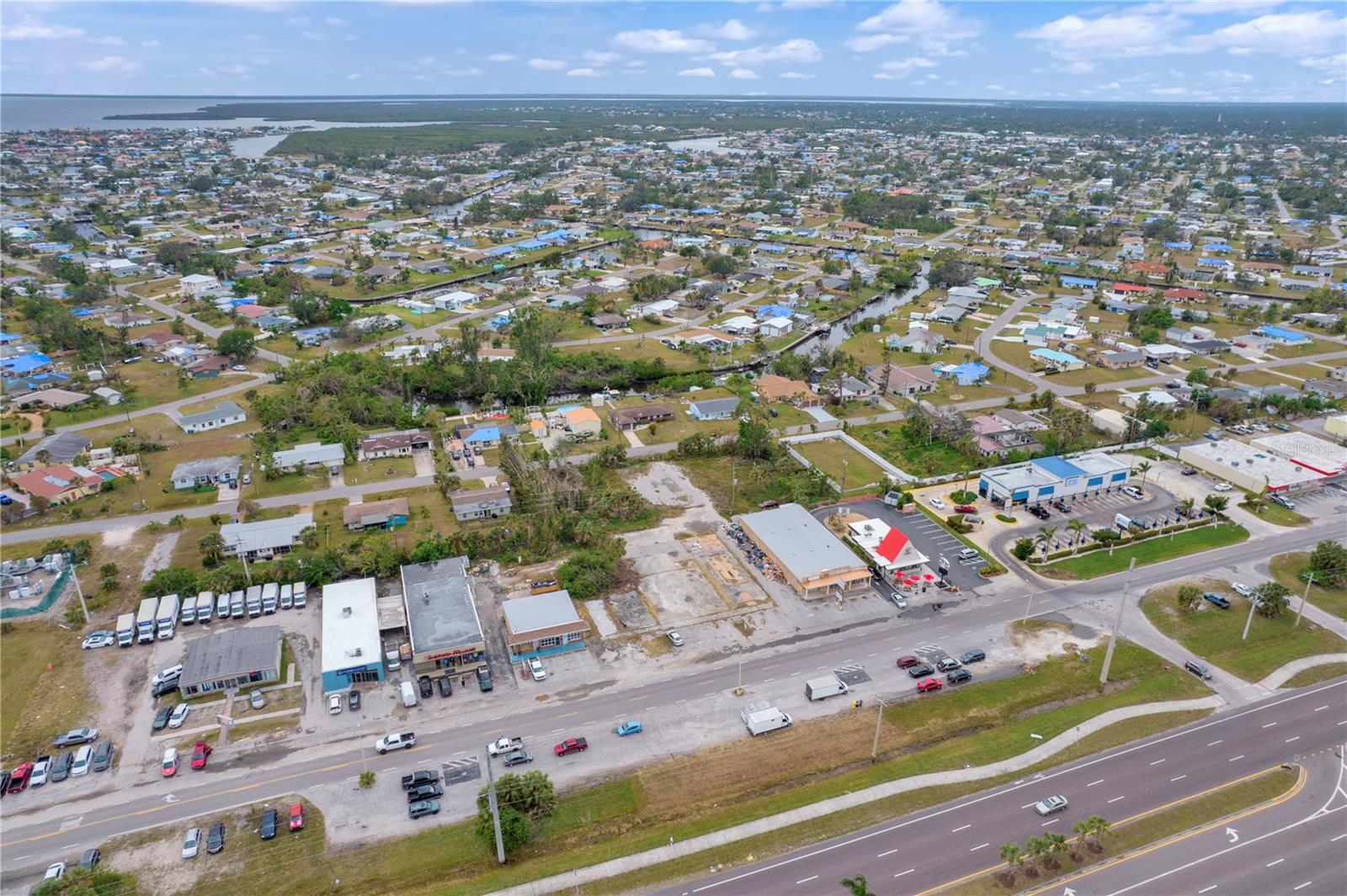 3325 TAMIAMI TRL