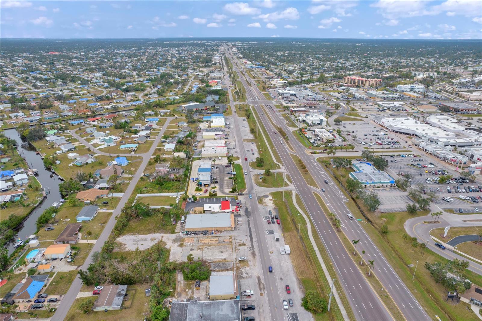 3325 TAMIAMI TRL