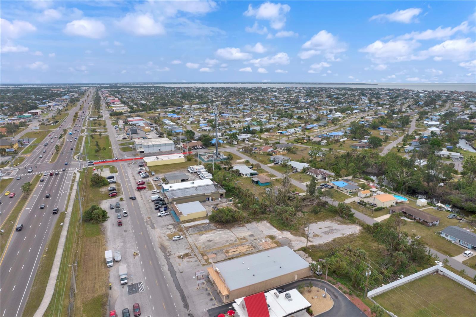 3325 TAMIAMI TRL