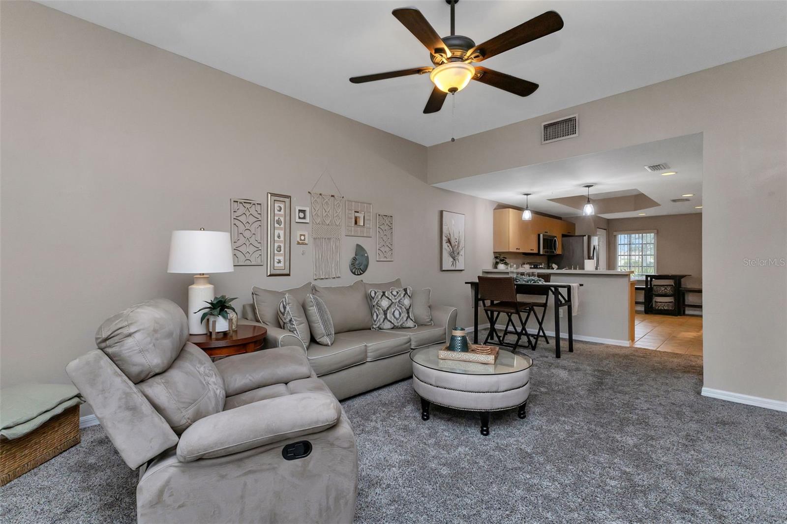 1186 RIO DE JANEIRO AVE #104