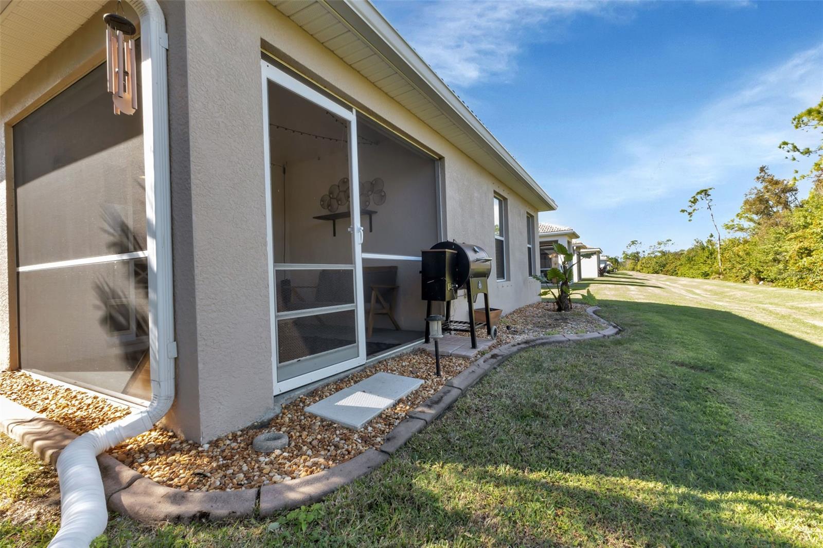 13190 SW PEMBROKE CIR N