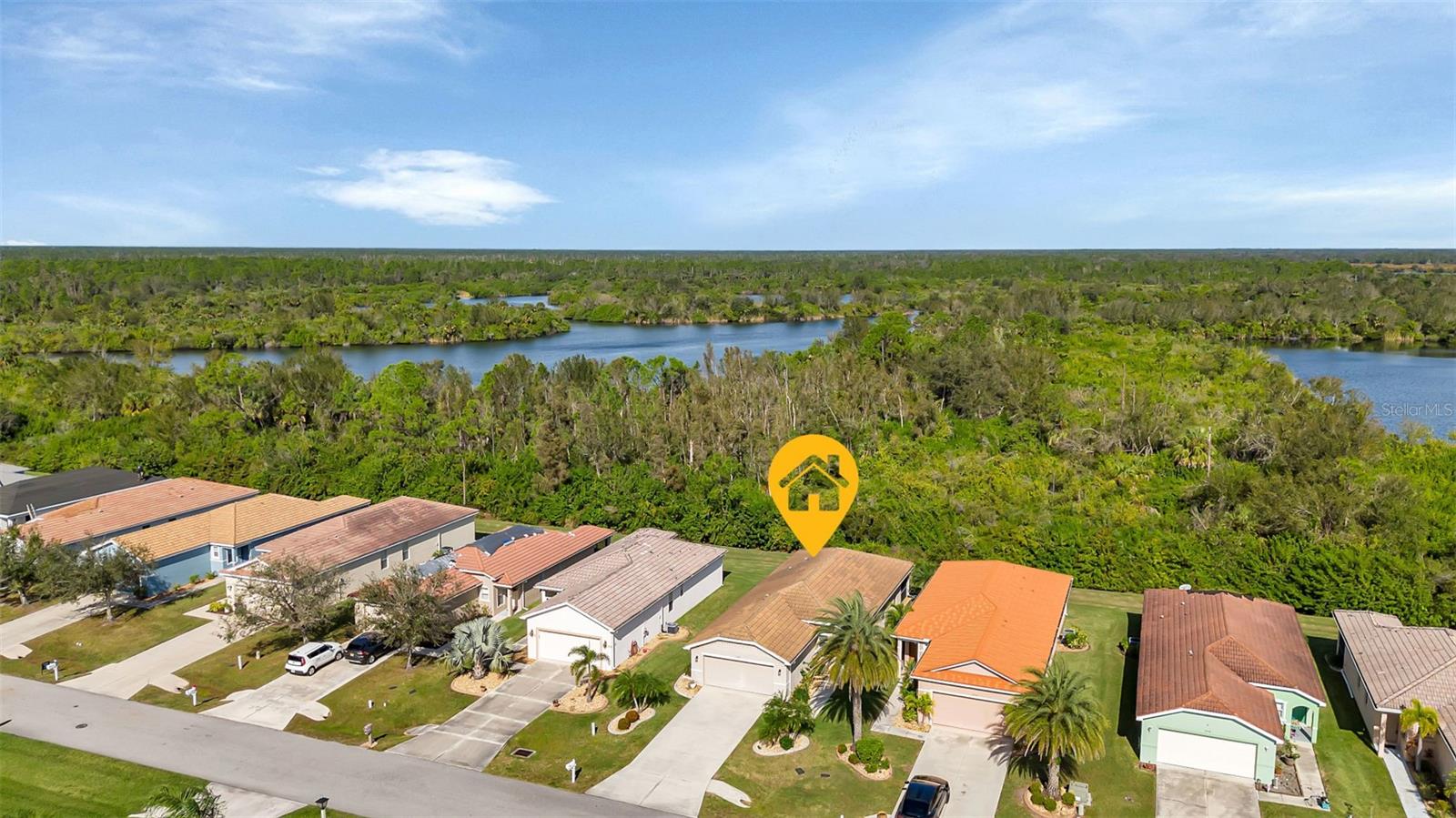 13190 SW PEMBROKE CIR N