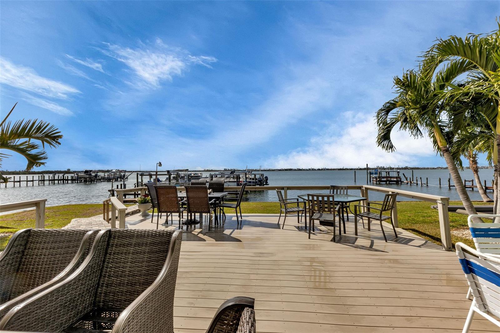 53 W BAY HEIGHTS AVE #307