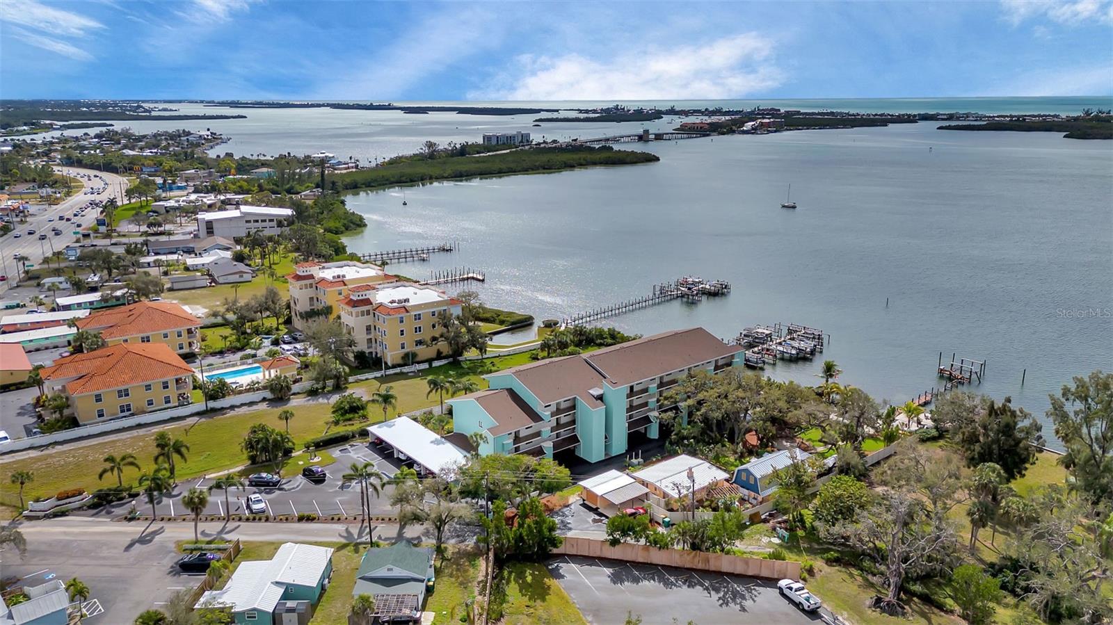 53 W BAY HEIGHTS AVE #307