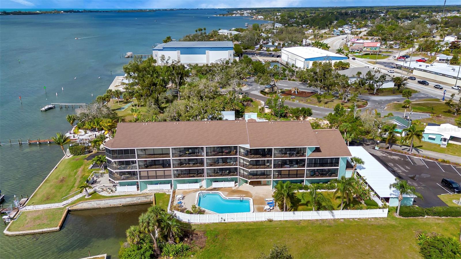 53 W BAY HEIGHTS AVE #307