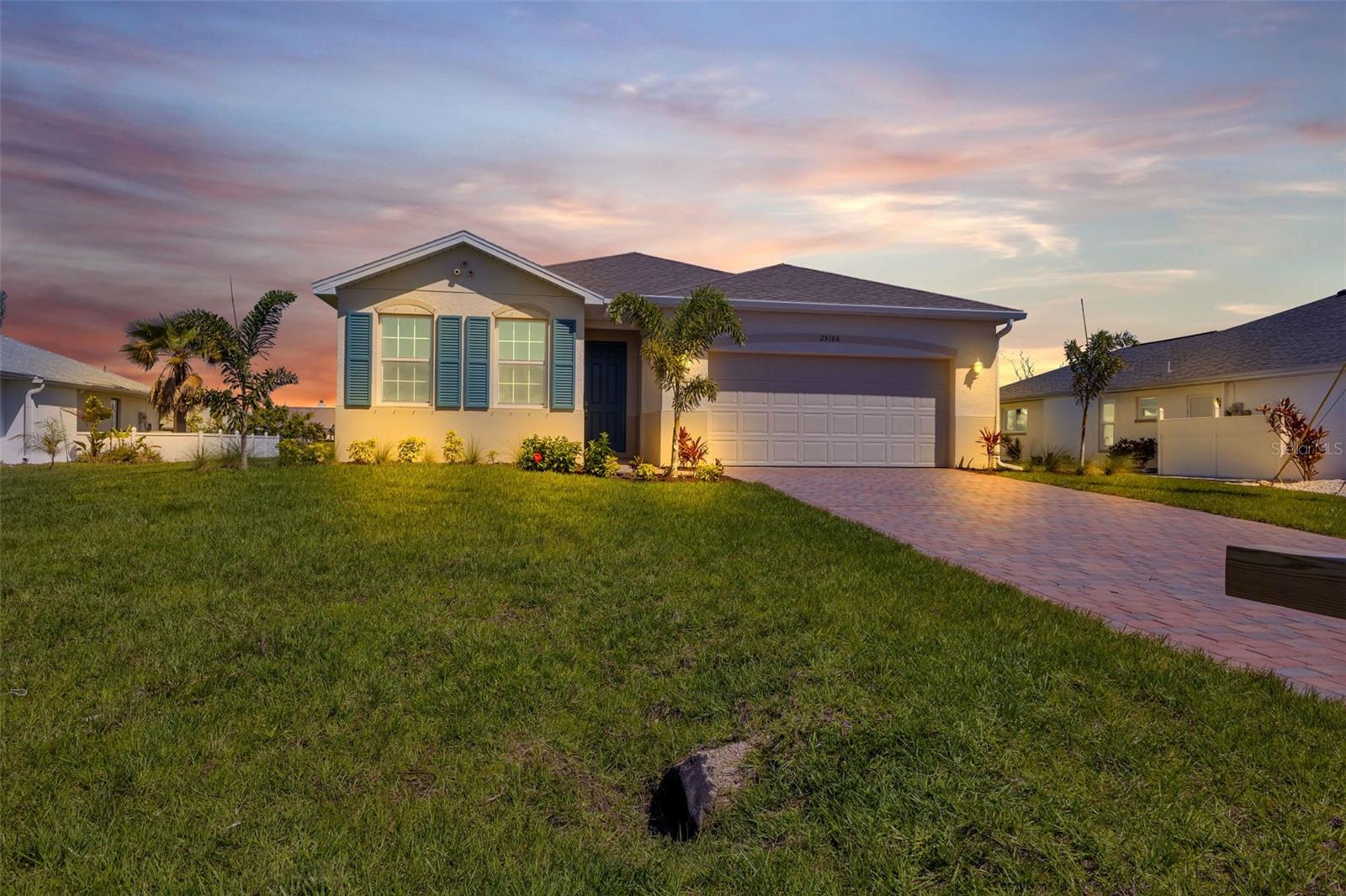 25186 ROSAMOND CT