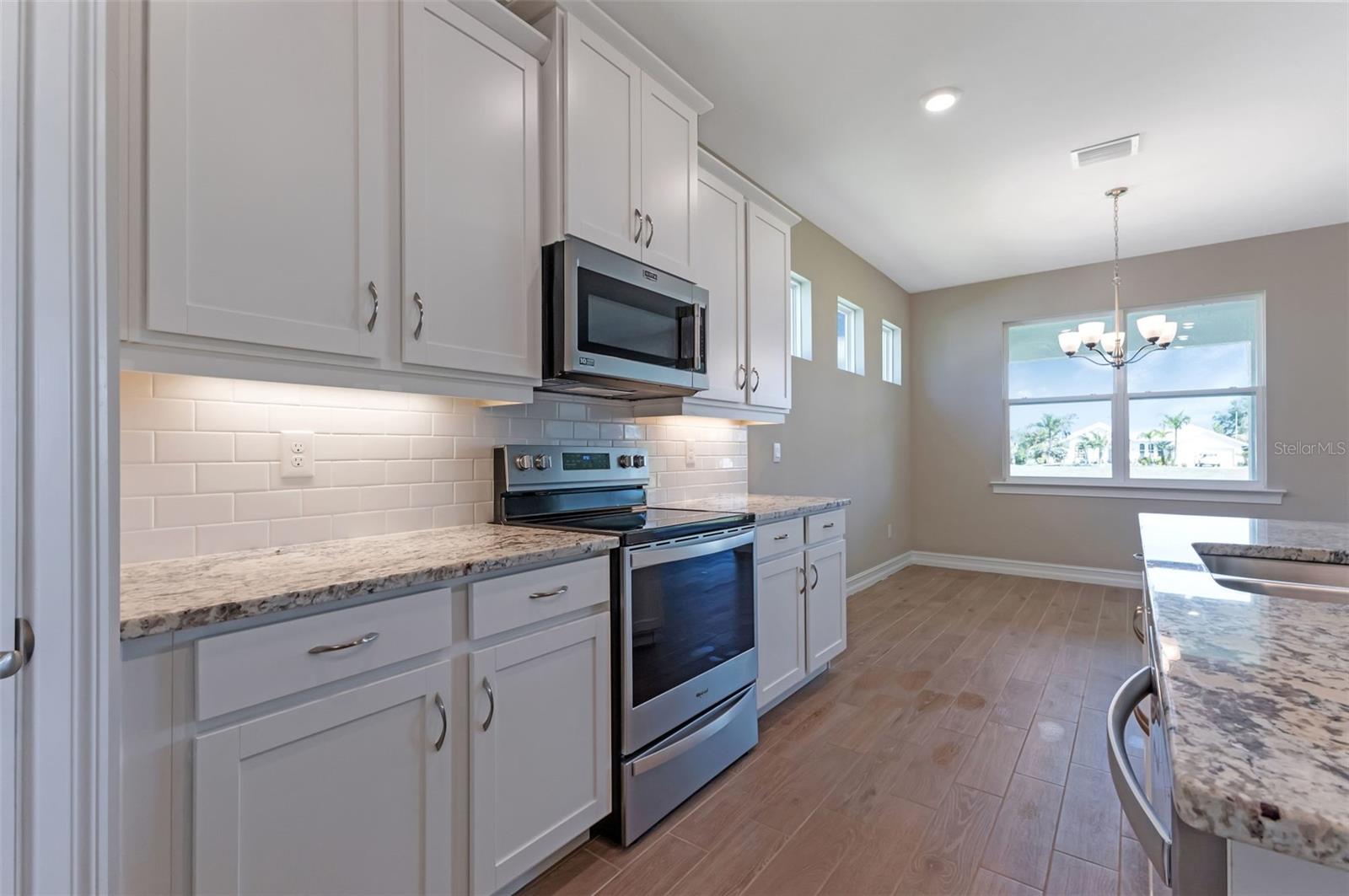 25186 ROSAMOND CT