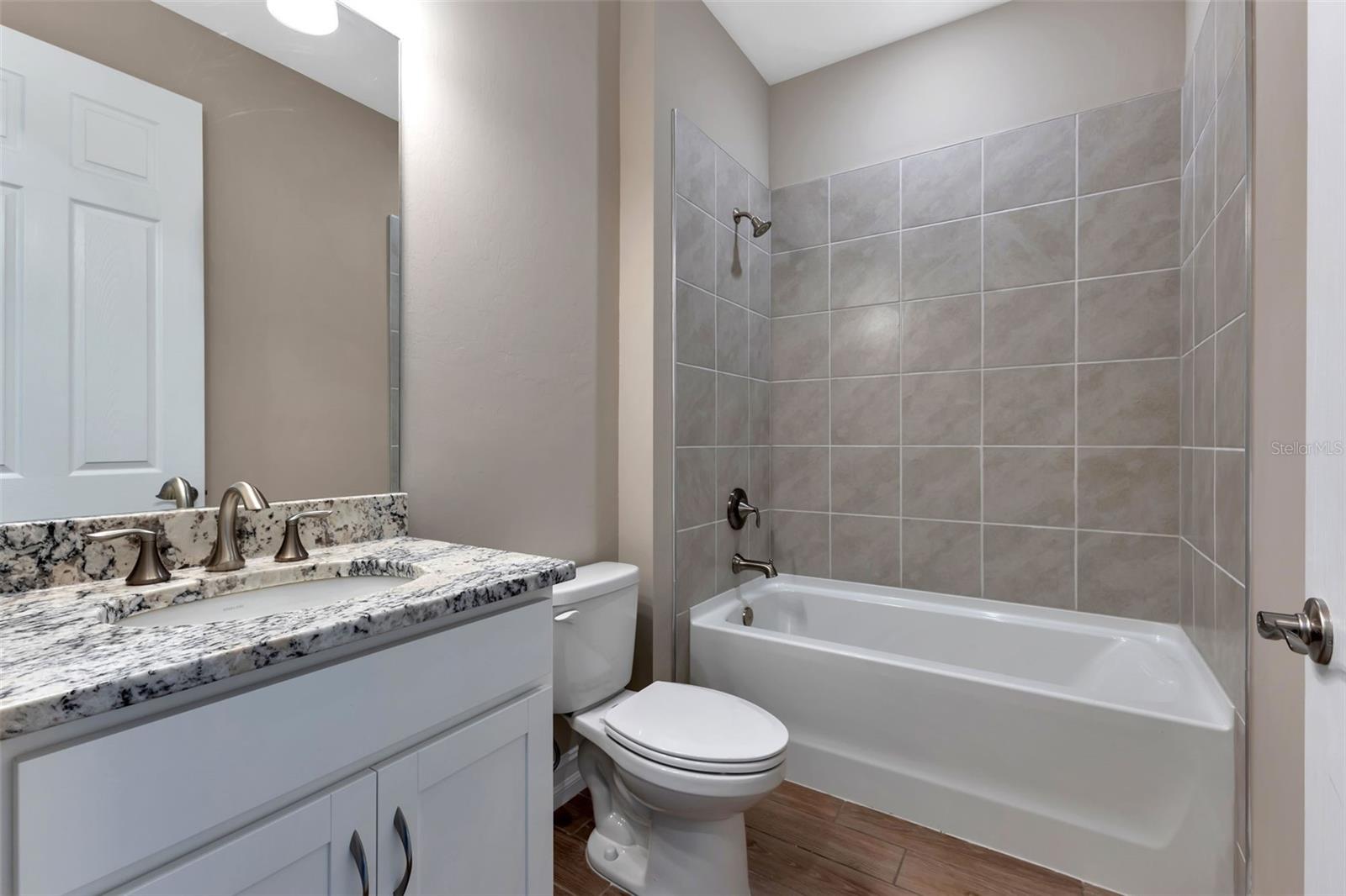 25186 ROSAMOND CT
