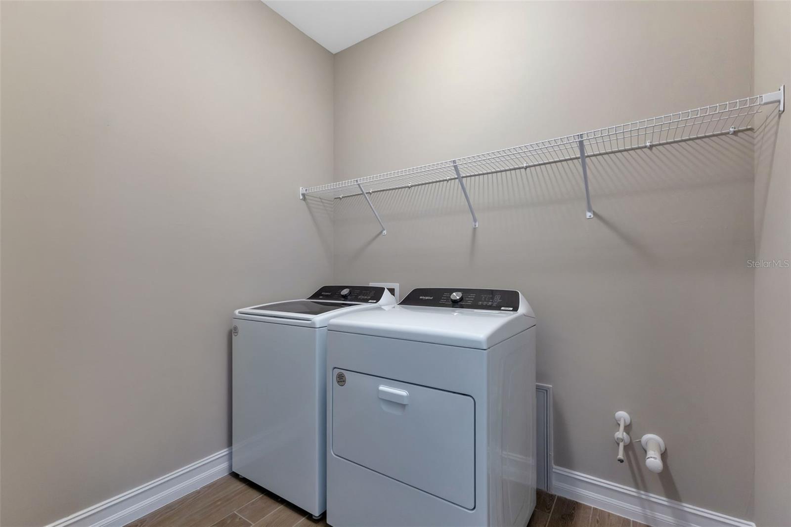 25186 ROSAMOND CT