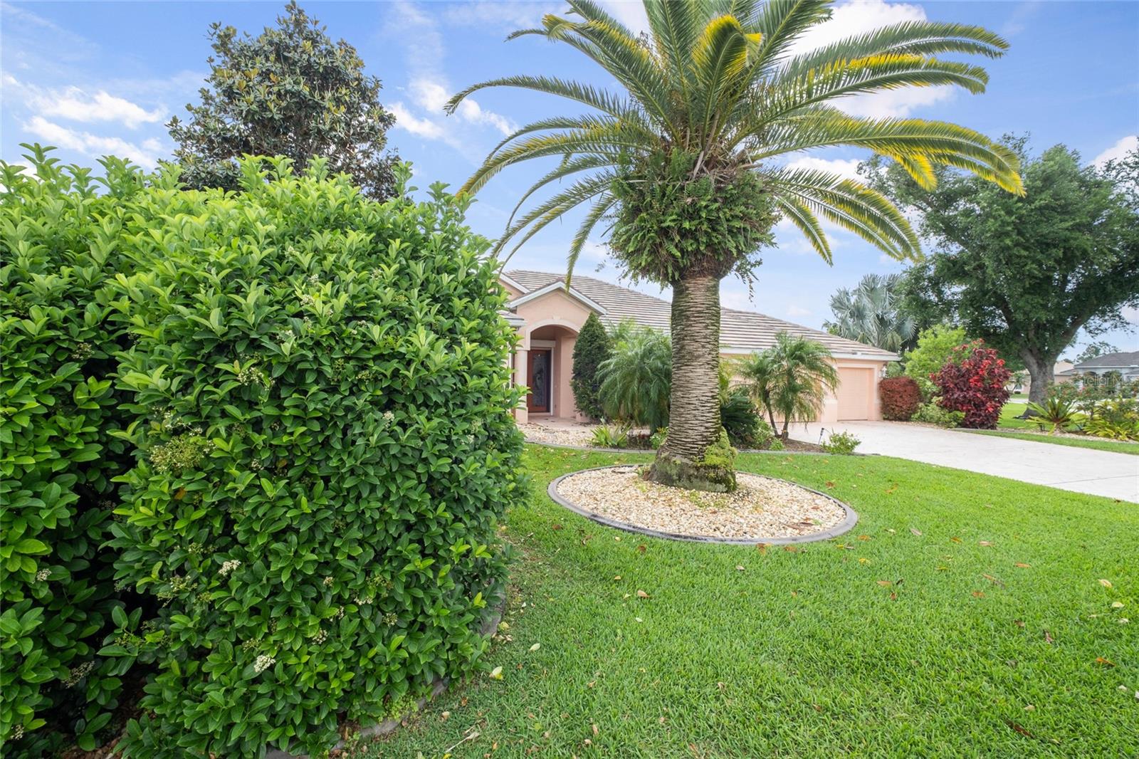 2142 SILVER PALM ROAD