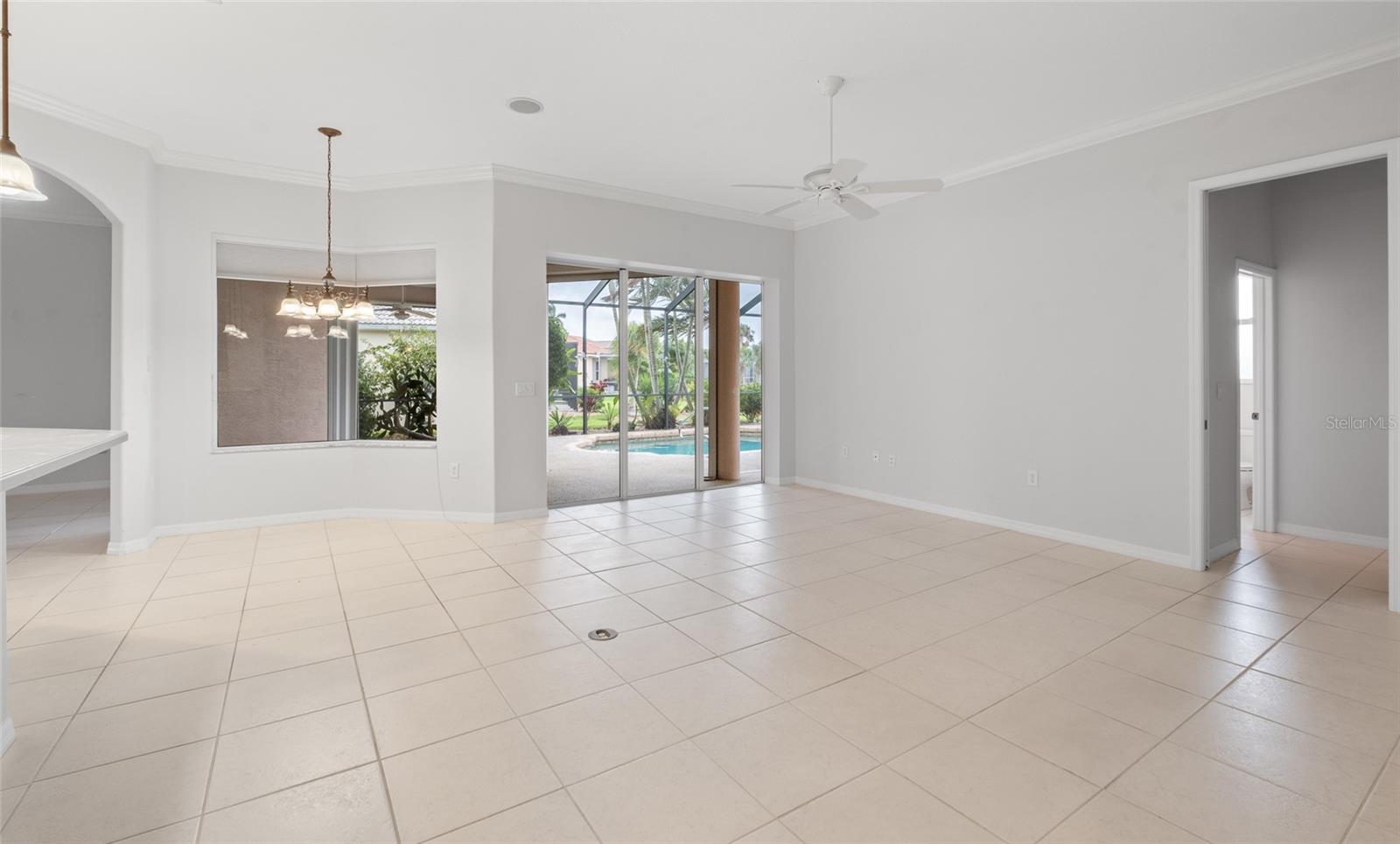 2142 SILVER PALM ROAD