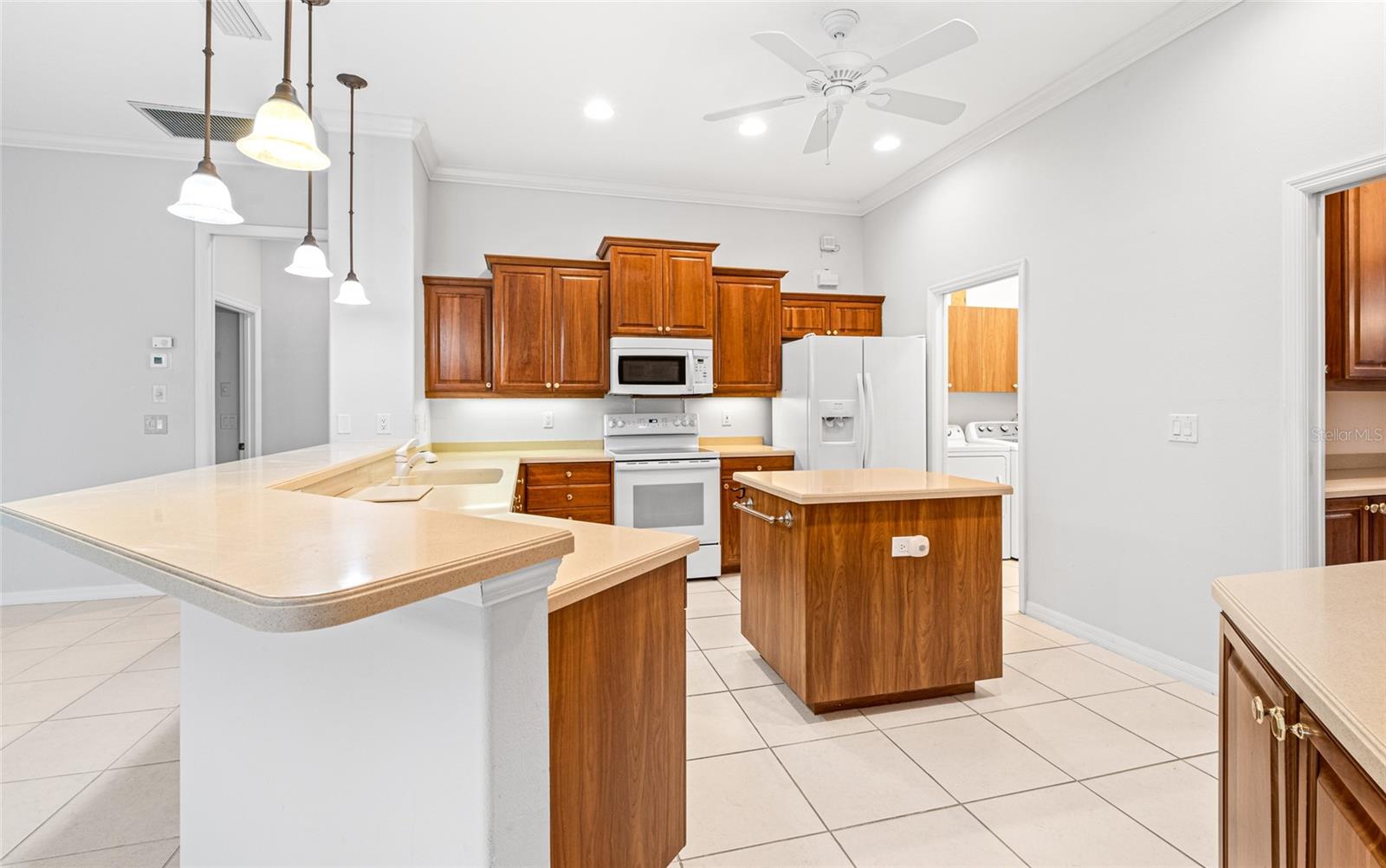 2142 SILVER PALM ROAD