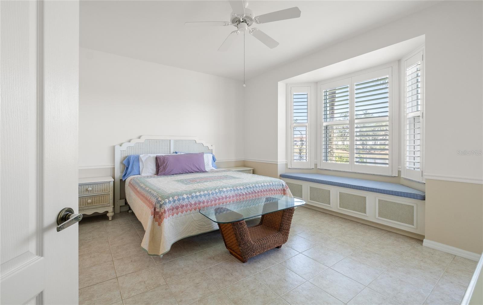 8099 QUEEN PALM LN #211