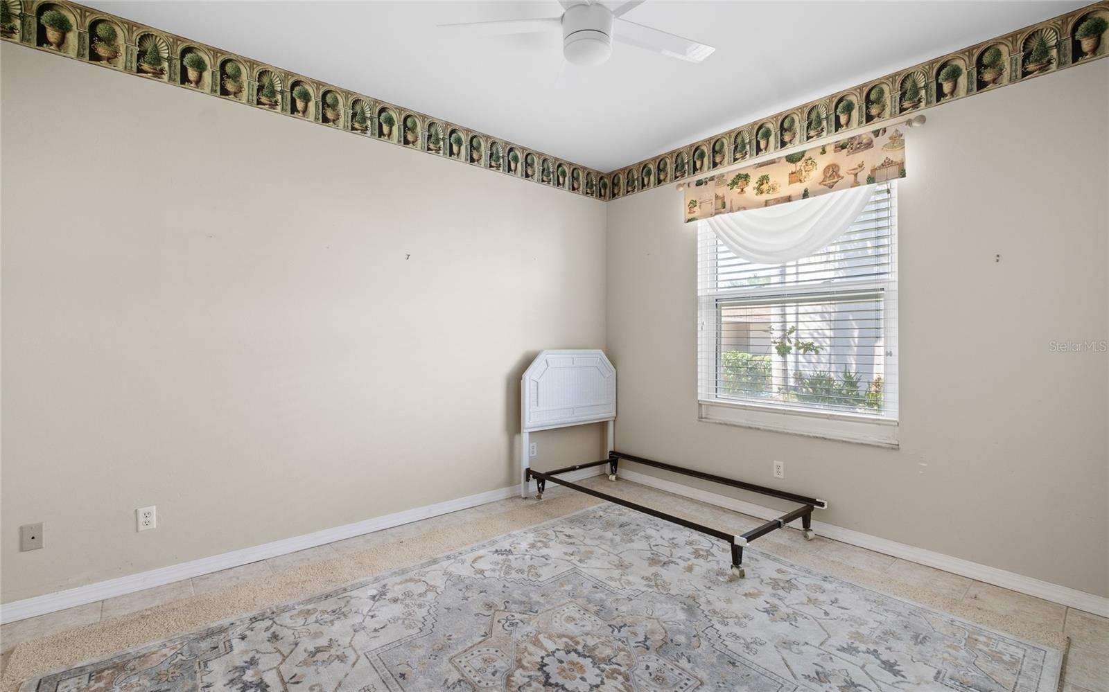 8099 QUEEN PALM LN #211