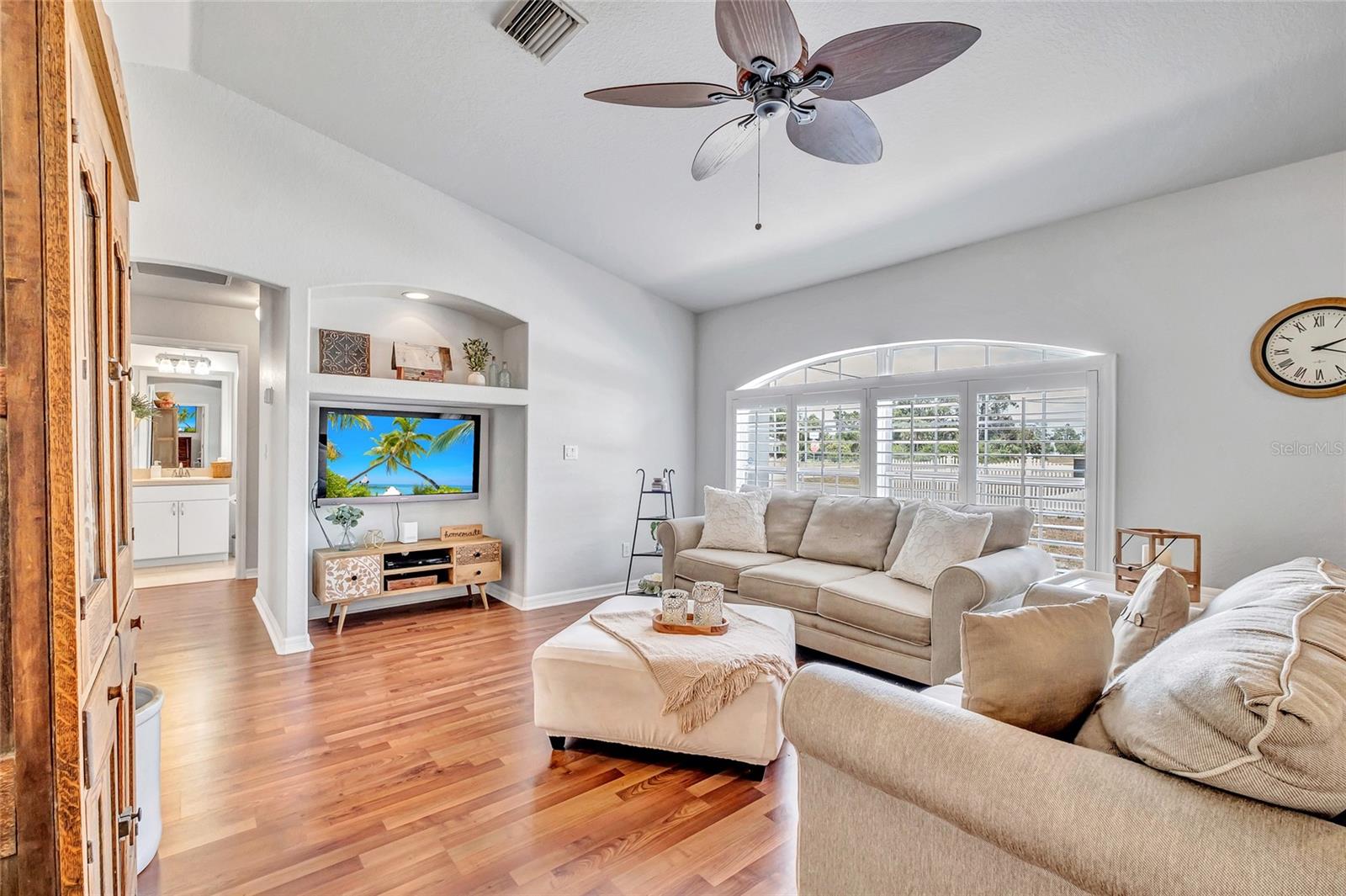 4366 MADDOCK CIR