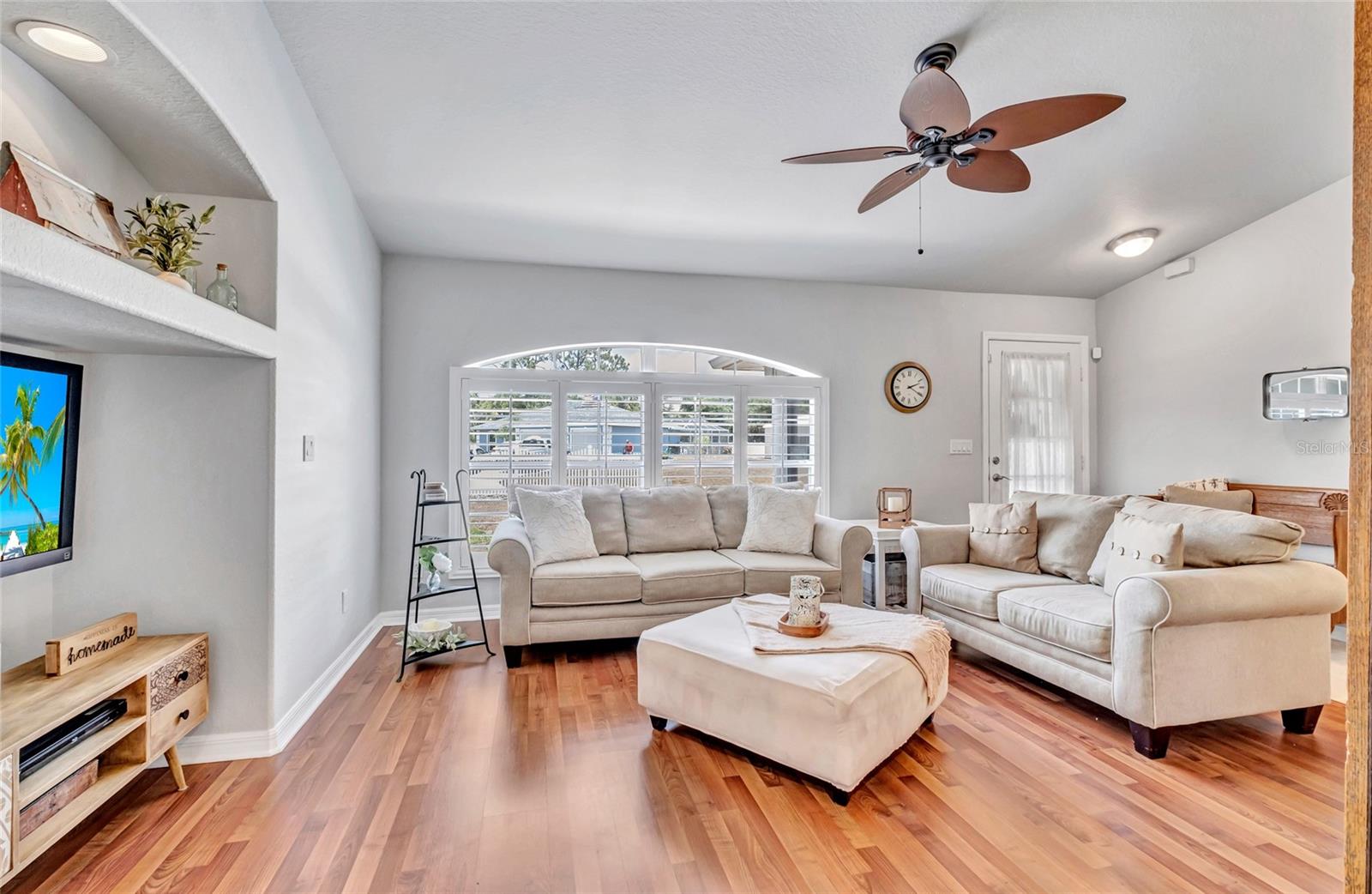 4366 MADDOCK CIR