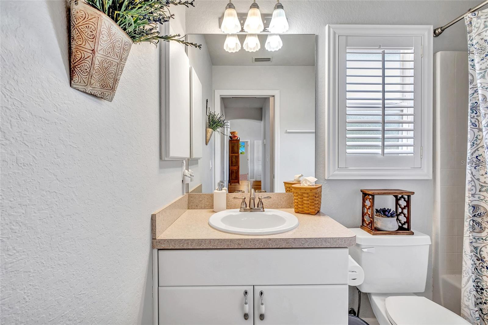 4366 MADDOCK CIR
