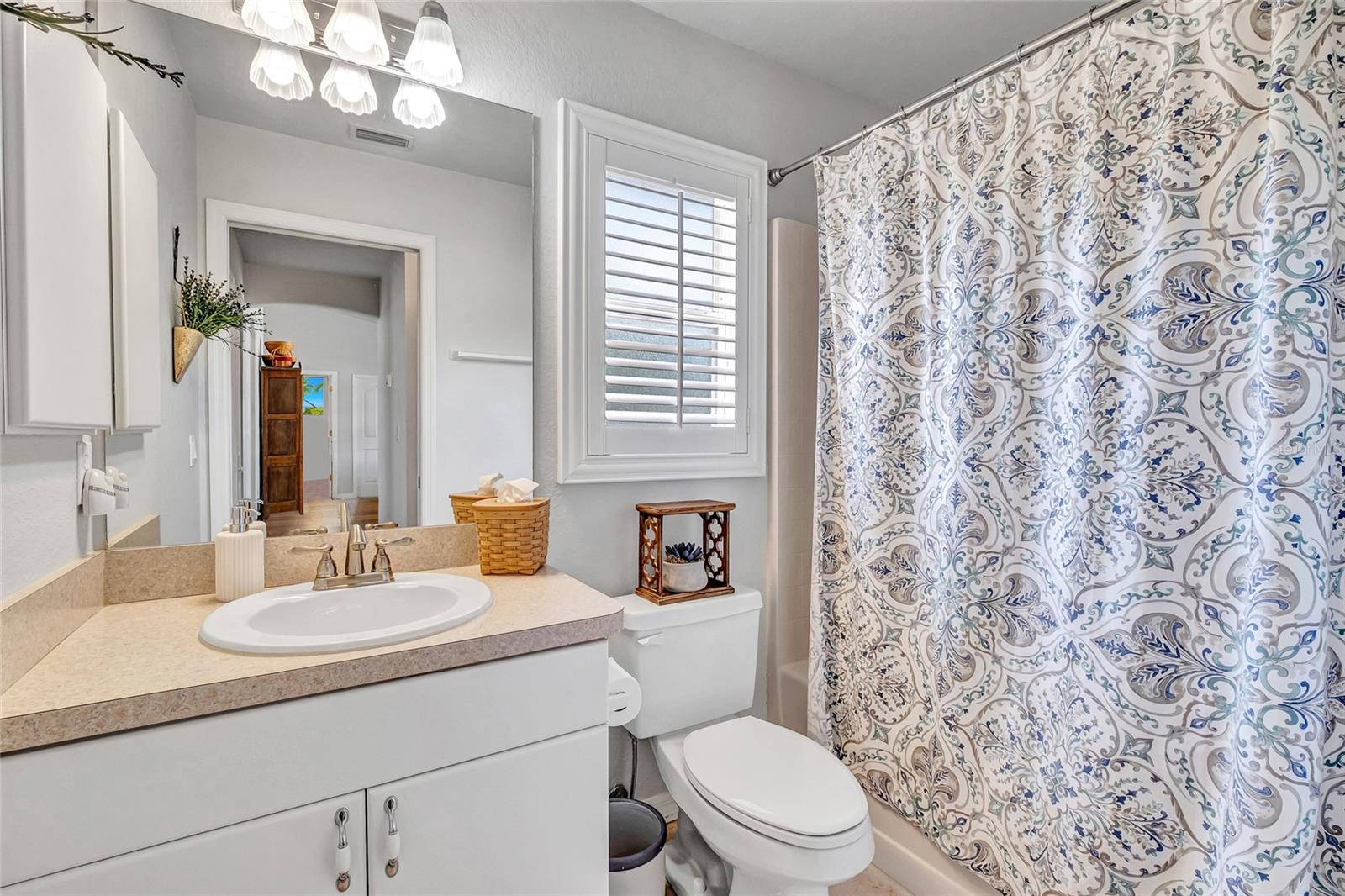 4366 MADDOCK CIR