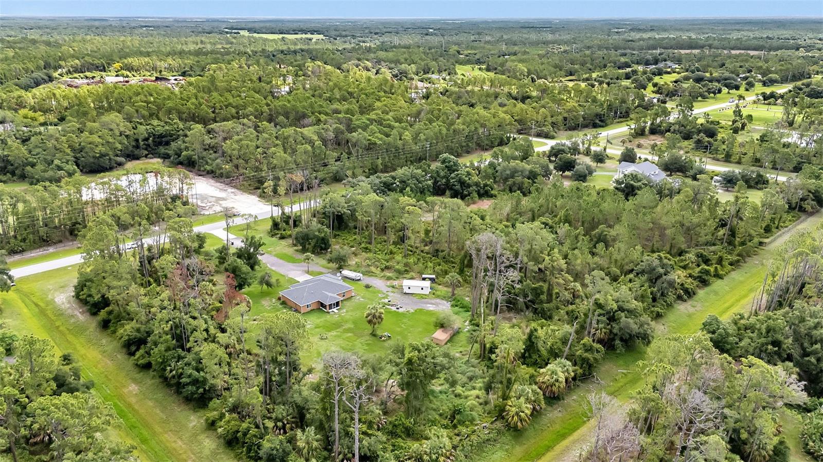 2149 TROPICAIRE BLVD