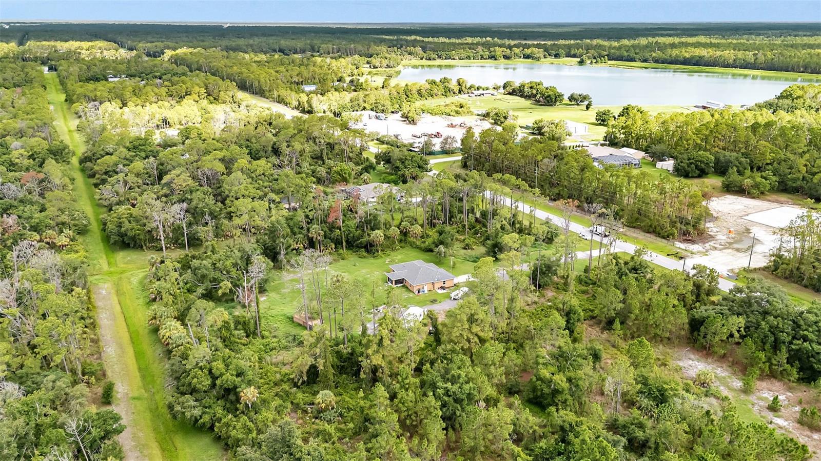 2149 TROPICAIRE BLVD