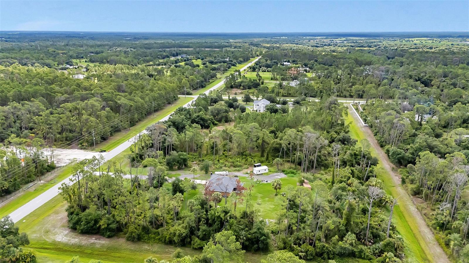 2149 TROPICAIRE BLVD