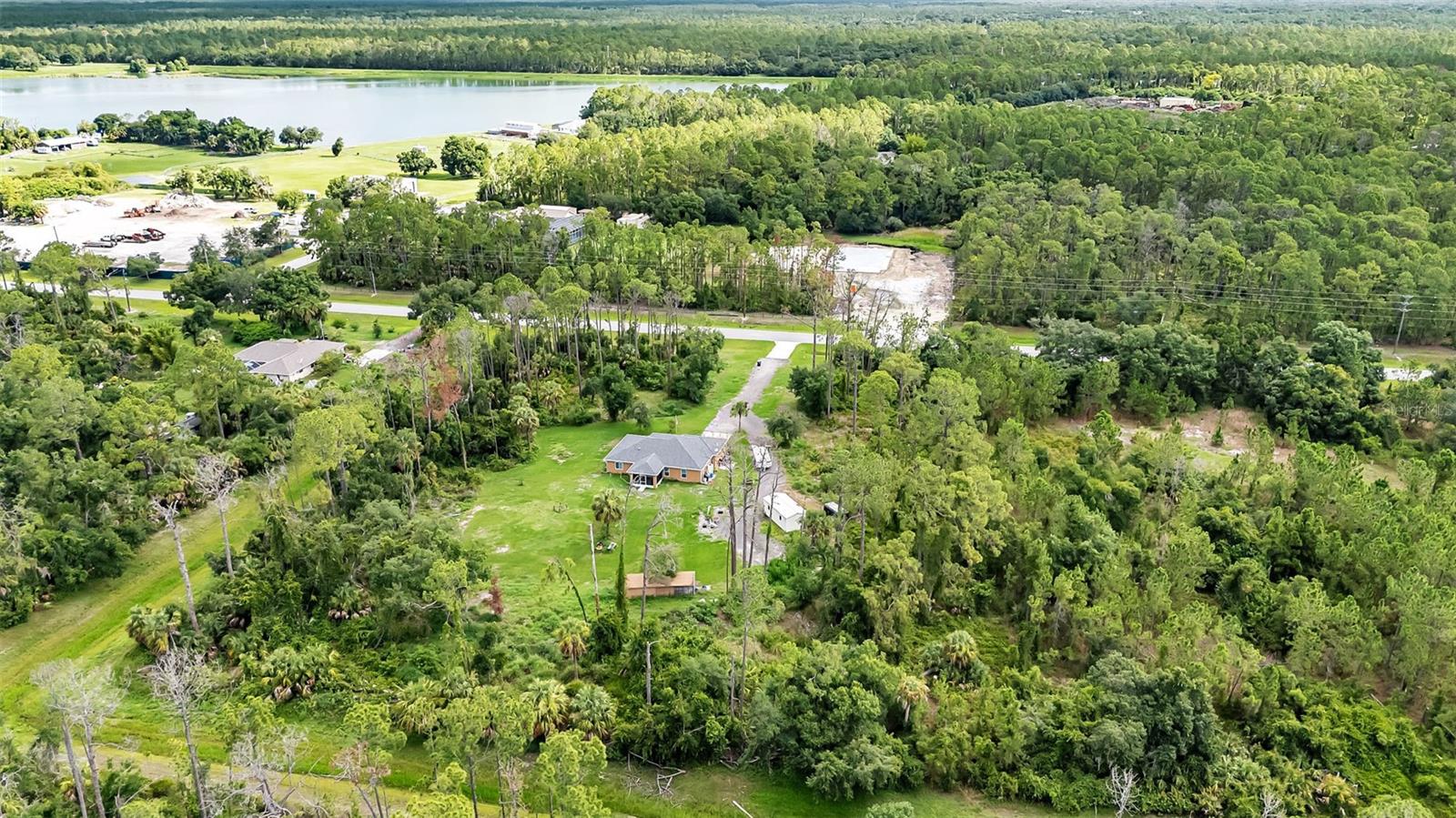 2149 TROPICAIRE BLVD