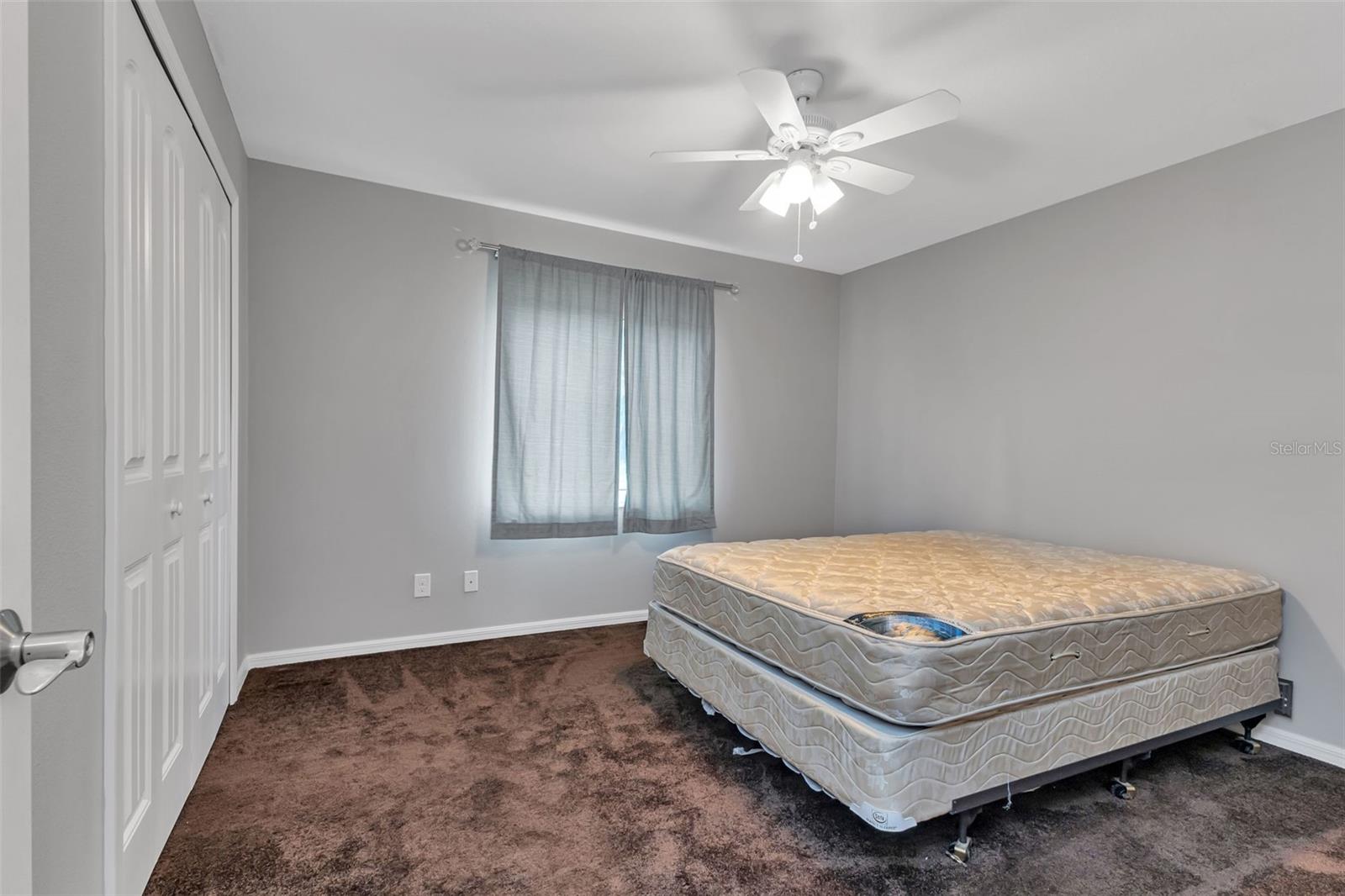 2149 TROPICAIRE BLVD