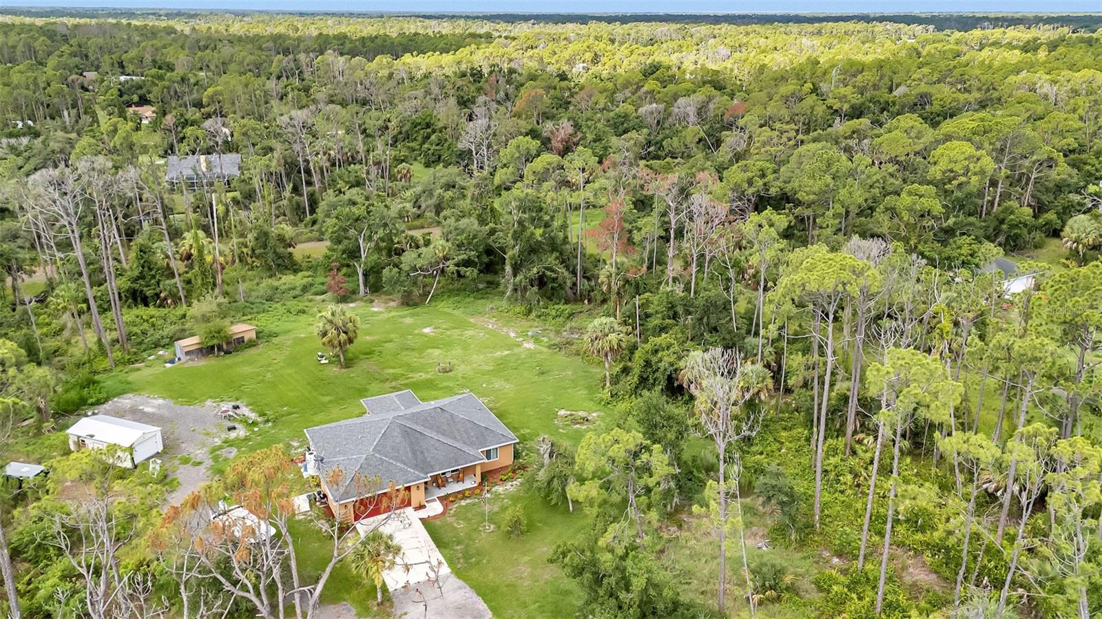 2149 TROPICAIRE BLVD