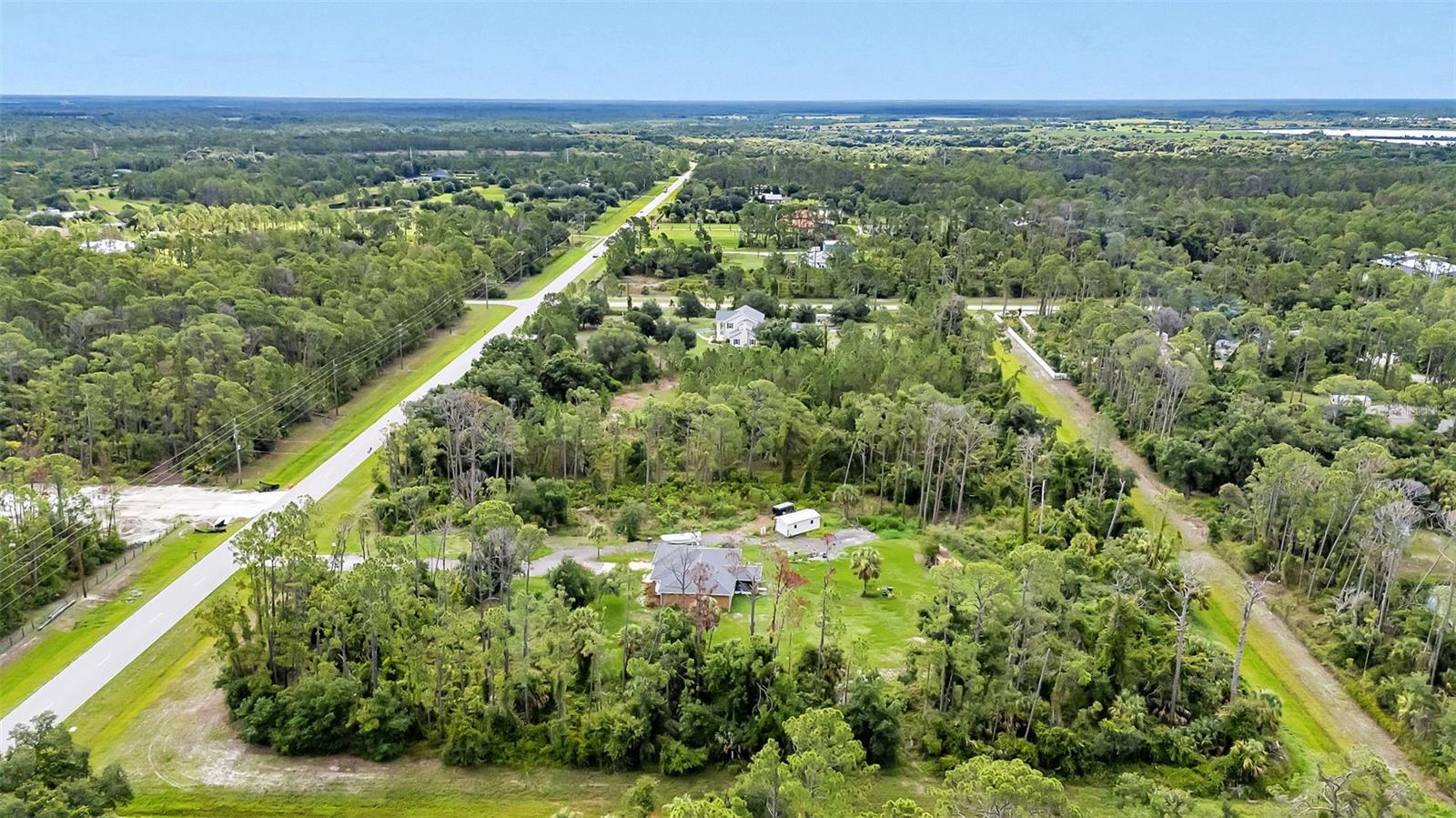 2149 TROPICAIRE BLVD